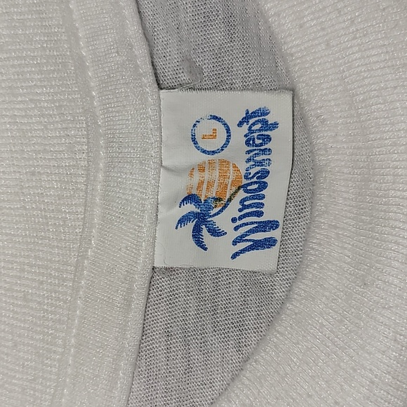 Vintage. Made in USA. Single-stitch. Bahamas Map Tee shirt. Size Large - Picture 3 of 16